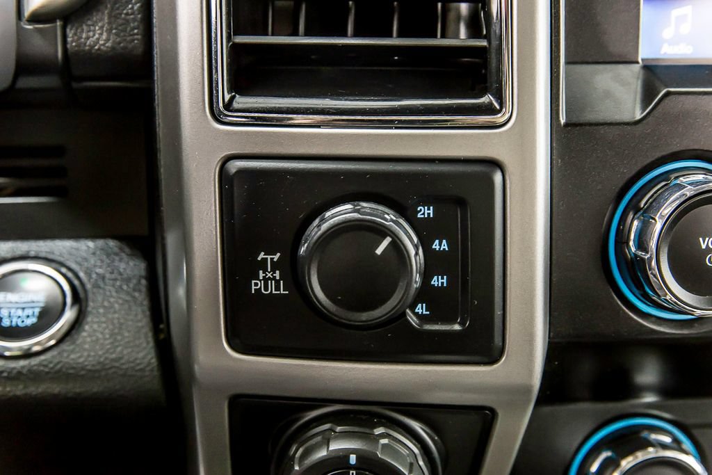 Used 2019 Ford F150 Lariat w/ Trailer Tow Package AWD/4WD image 23