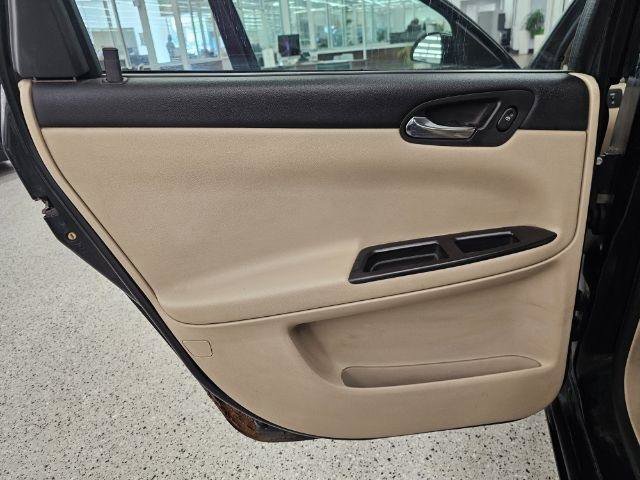 Used 2007 Chevrolet Impala SS w/ Convenience Package FWD image 24