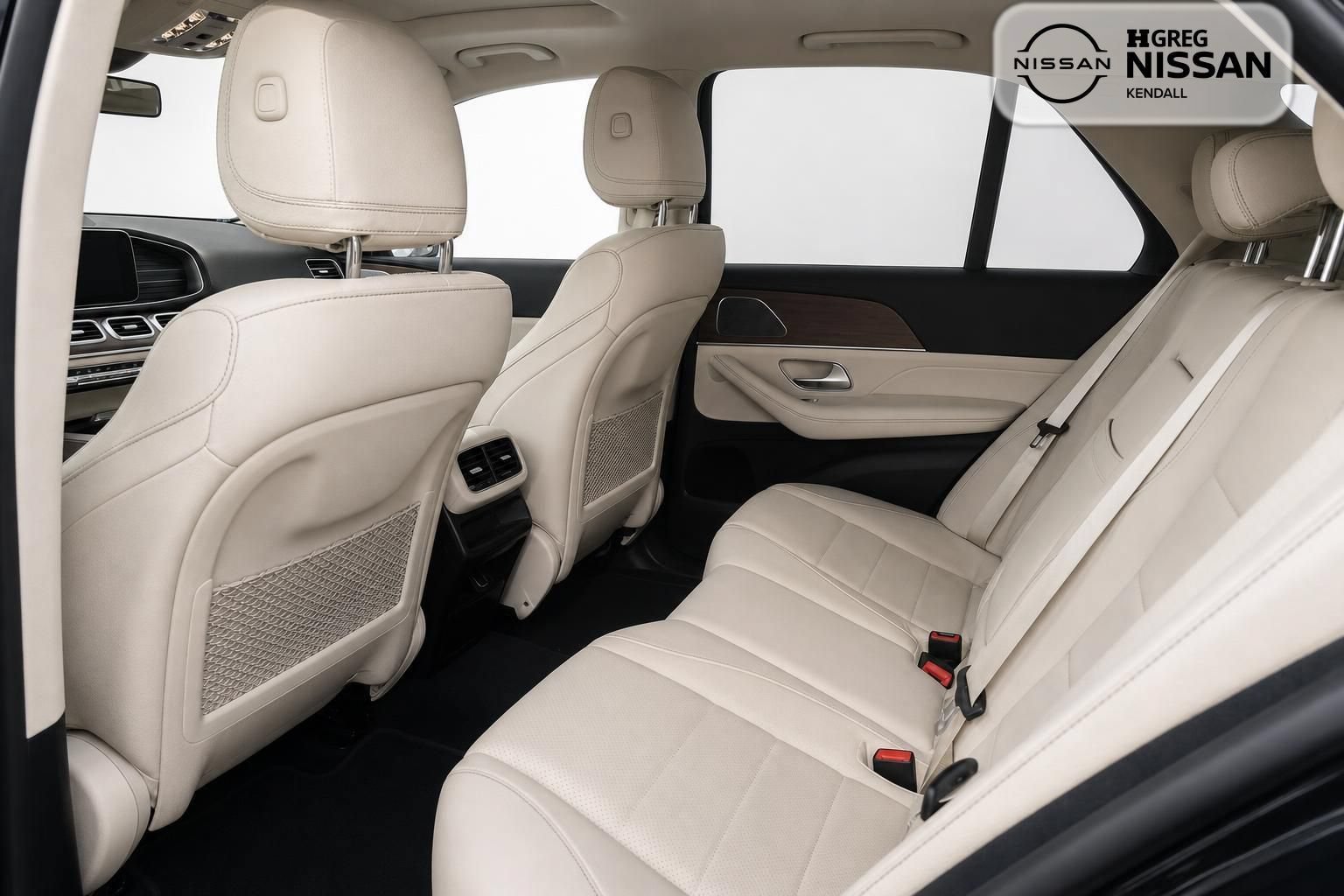 Used 2023 Mercedes-Benz GLE 350 w/ Premium Package image 10