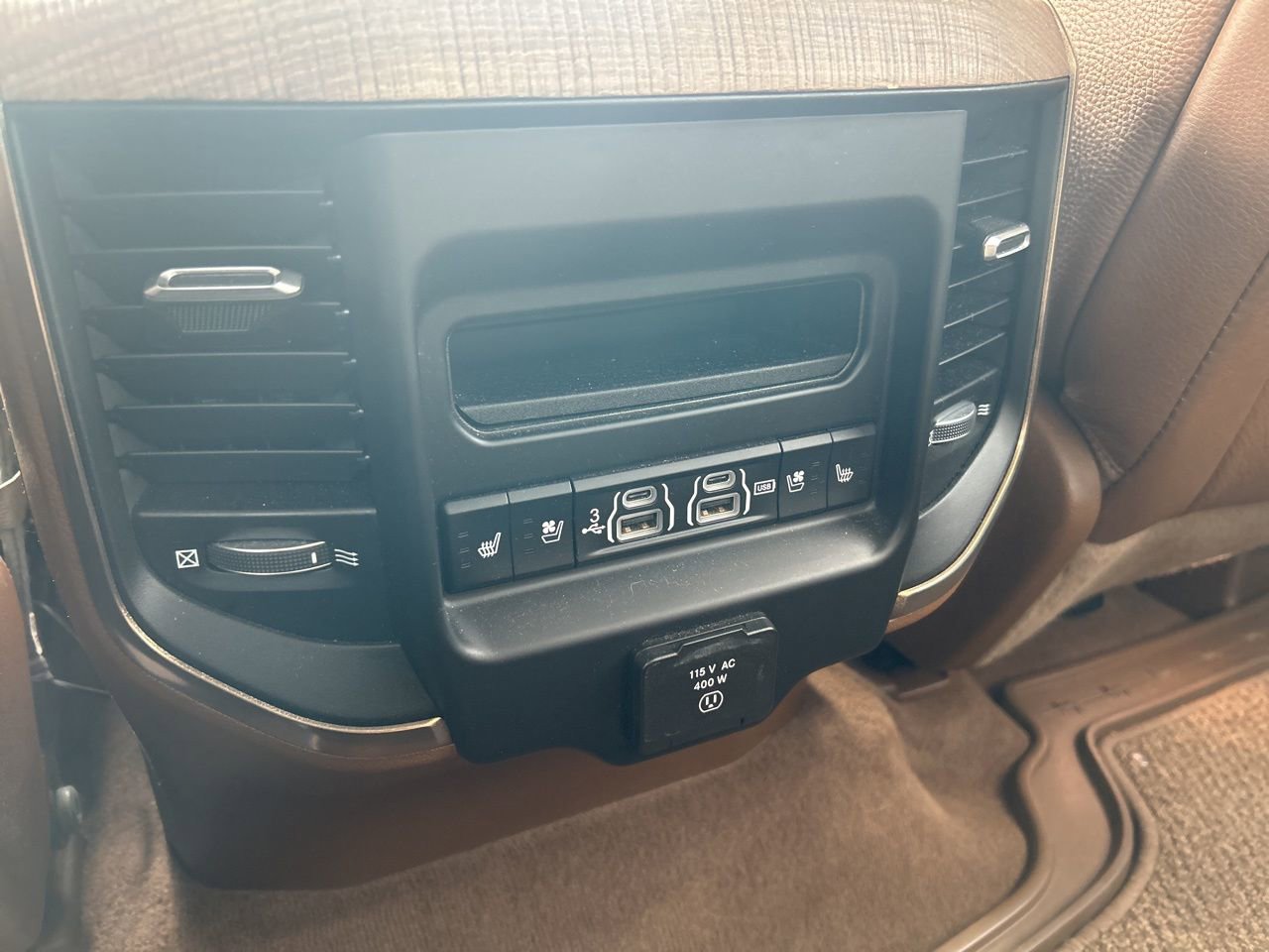 Used 2020 RAM 1500 Limited image 33