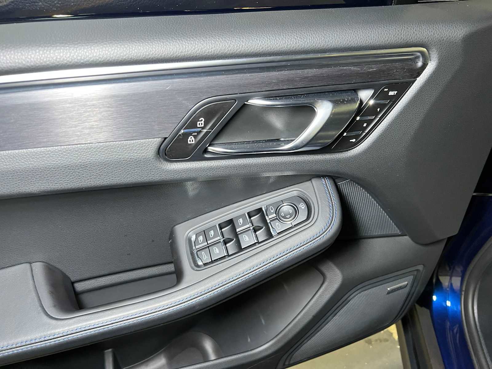 Used 2024 Porsche Macan GTS image 21