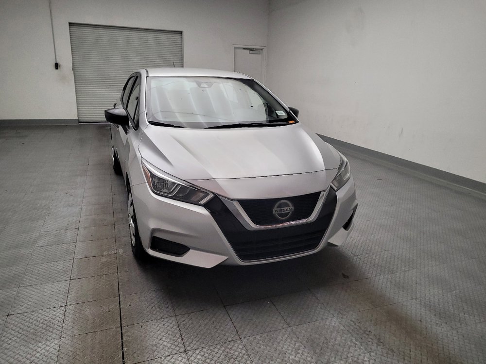 Used 2021 Nissan Versa S FWD image 14