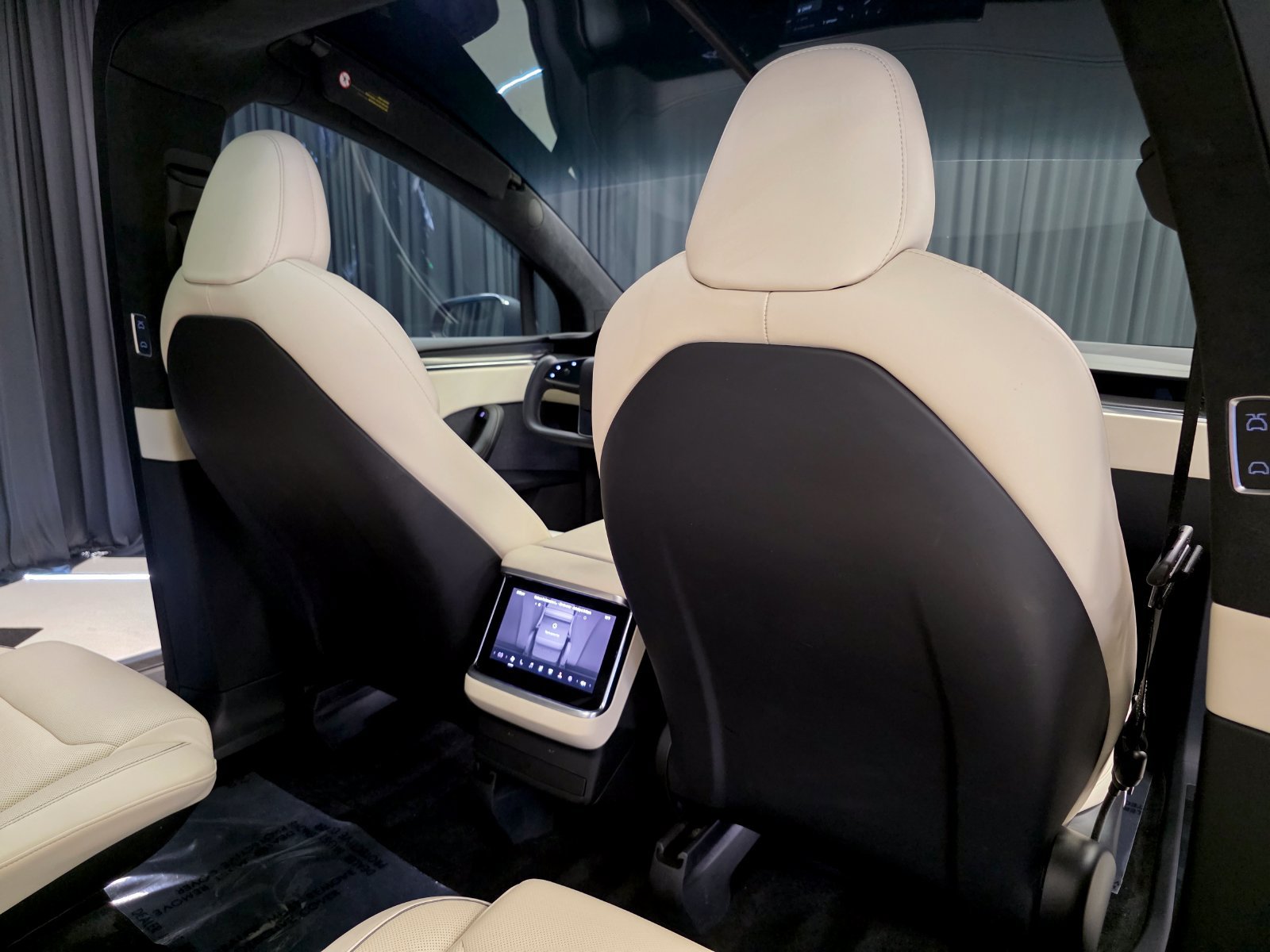 Used 2022 Tesla Model X Plaid AWD/4WD image 35