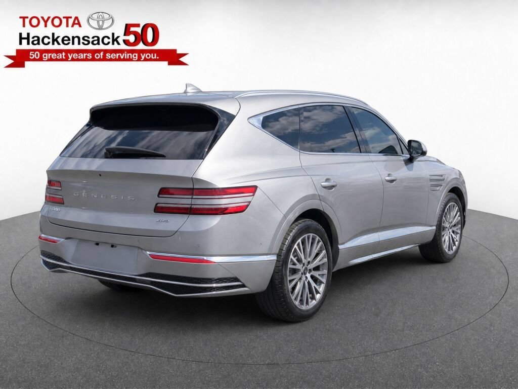 Used 2025 Genesis GV80 2.5T Standard AWD/4WD image 40