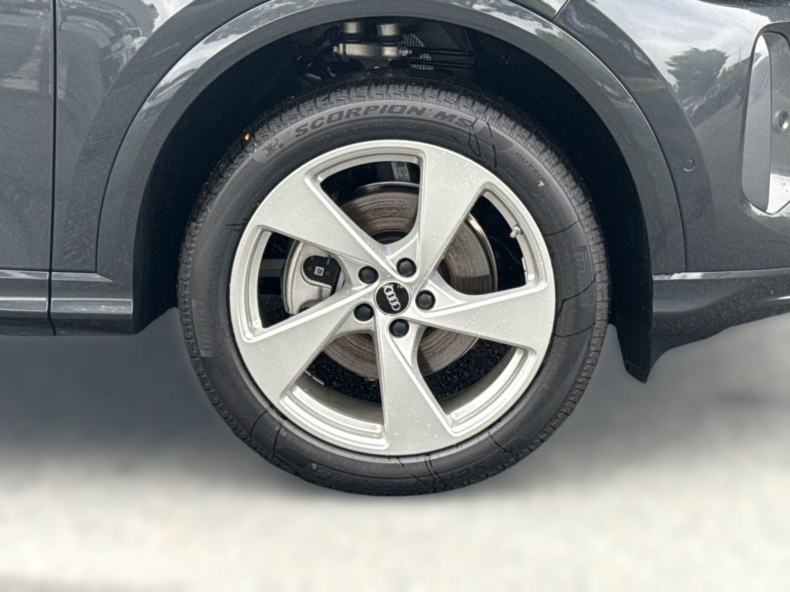 New 2025 Audi Q5 Premium Plus image 12