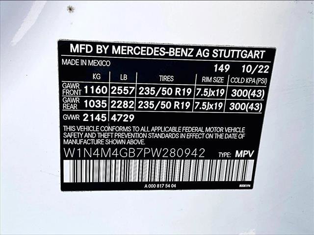Used 2023 Mercedes-Benz GLB 250 image 30