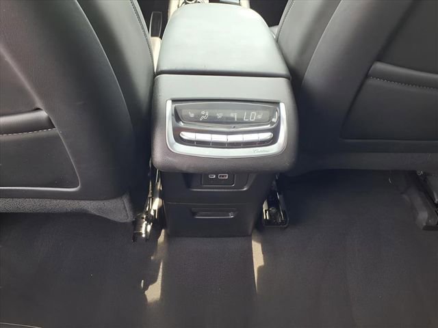 Used 2023 Cadillac XT6 Sport image 16