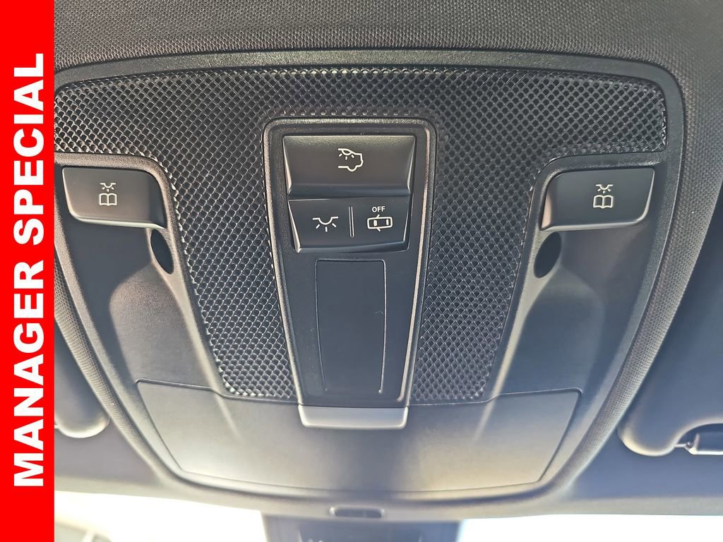 Used 2018 Mercedes-Benz GLA 250 image 34