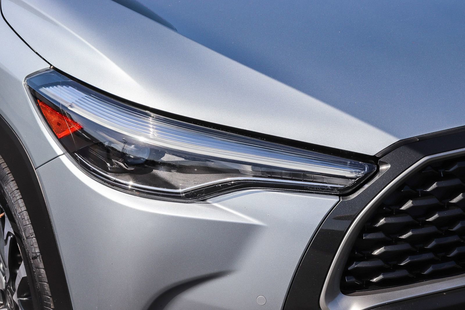 Certified 2023 Toyota Corolla Cross XLE FWD image 12