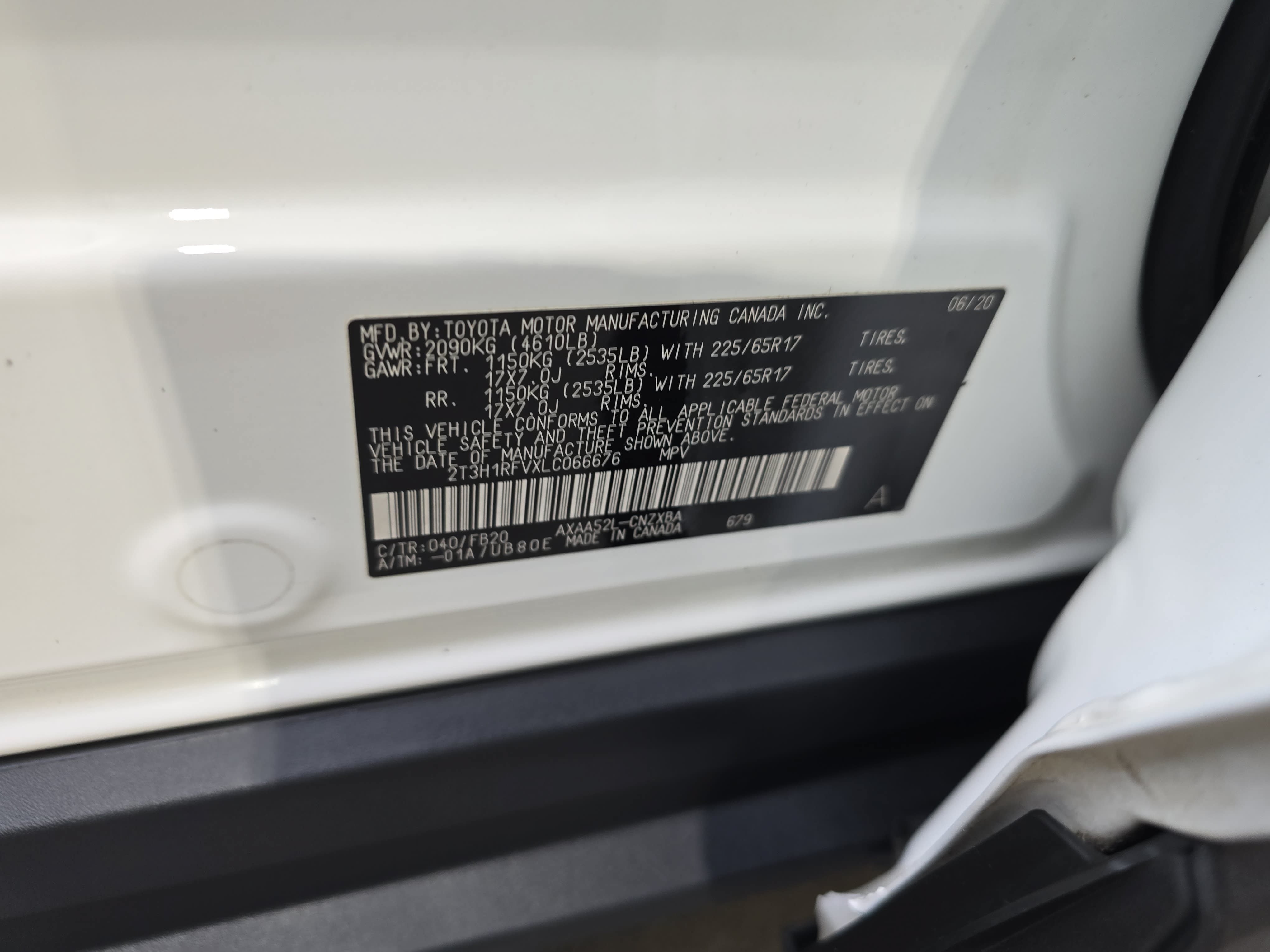 Used 2020 Toyota RAV4 LE FWD image 34