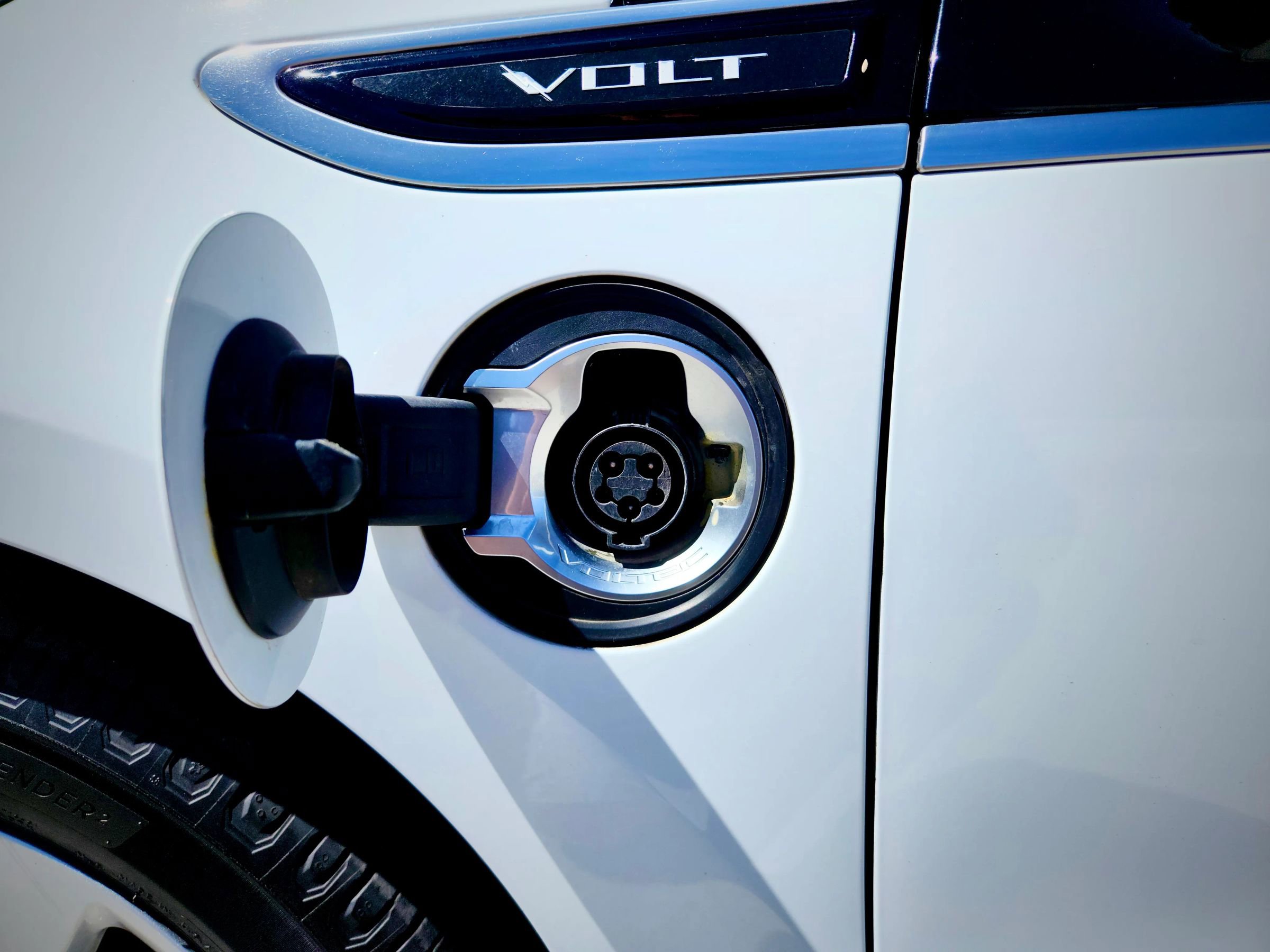 Used 2013 Chevrolet Volt Premium w/ Premium Trim Package image 12