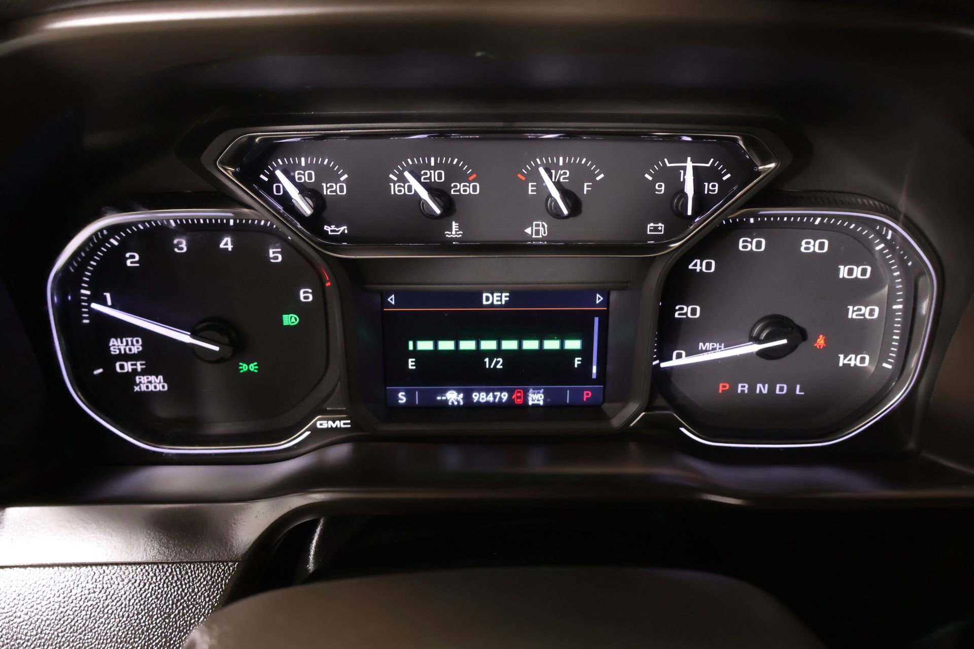 Used 2021 GMC Sierra 1500 SLT w/ SLT Premium Plus Package AWD/4WD image 4