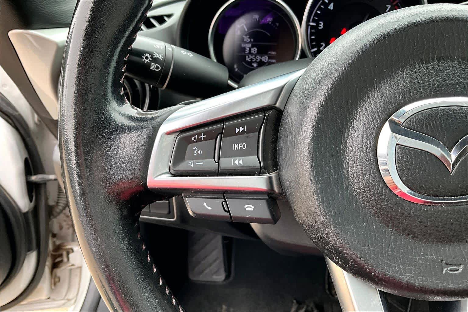 Used 2017 MAZDA MX-5 Miata Club RWD image 20