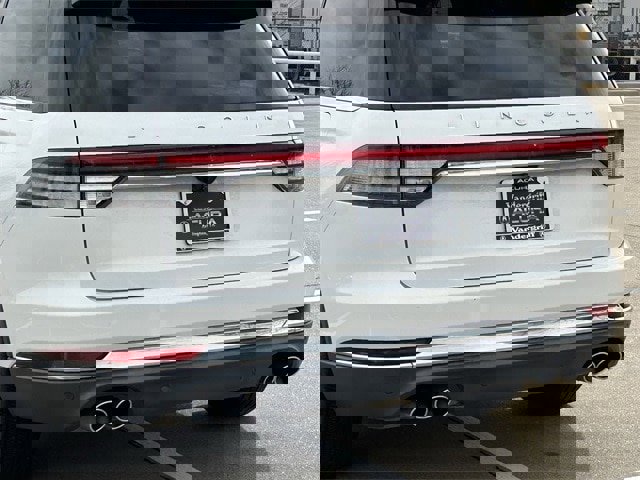 Used 2021 Lincoln Aviator Reserve w/ Elements Package Plus image 6