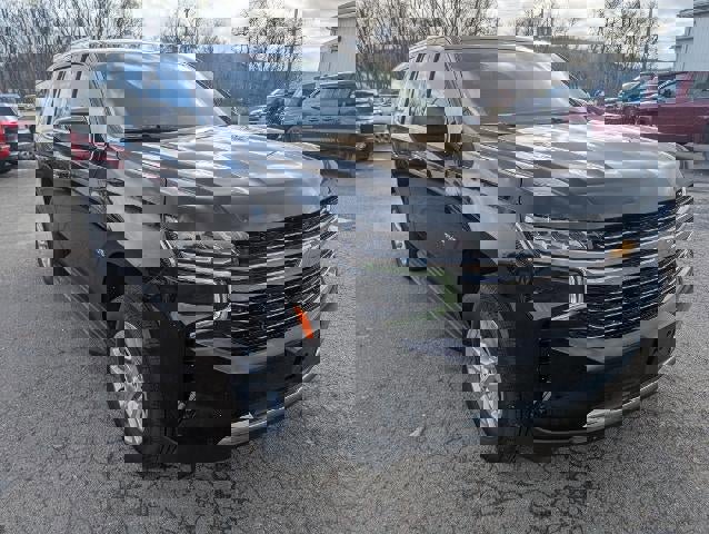 Used 2023 Chevrolet Tahoe LT image 3