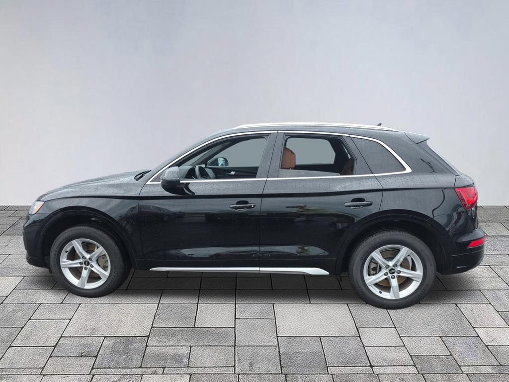 Used 2023 Audi Q5 2.0T Premium w/ Convenience Package AWD/4WD image 4