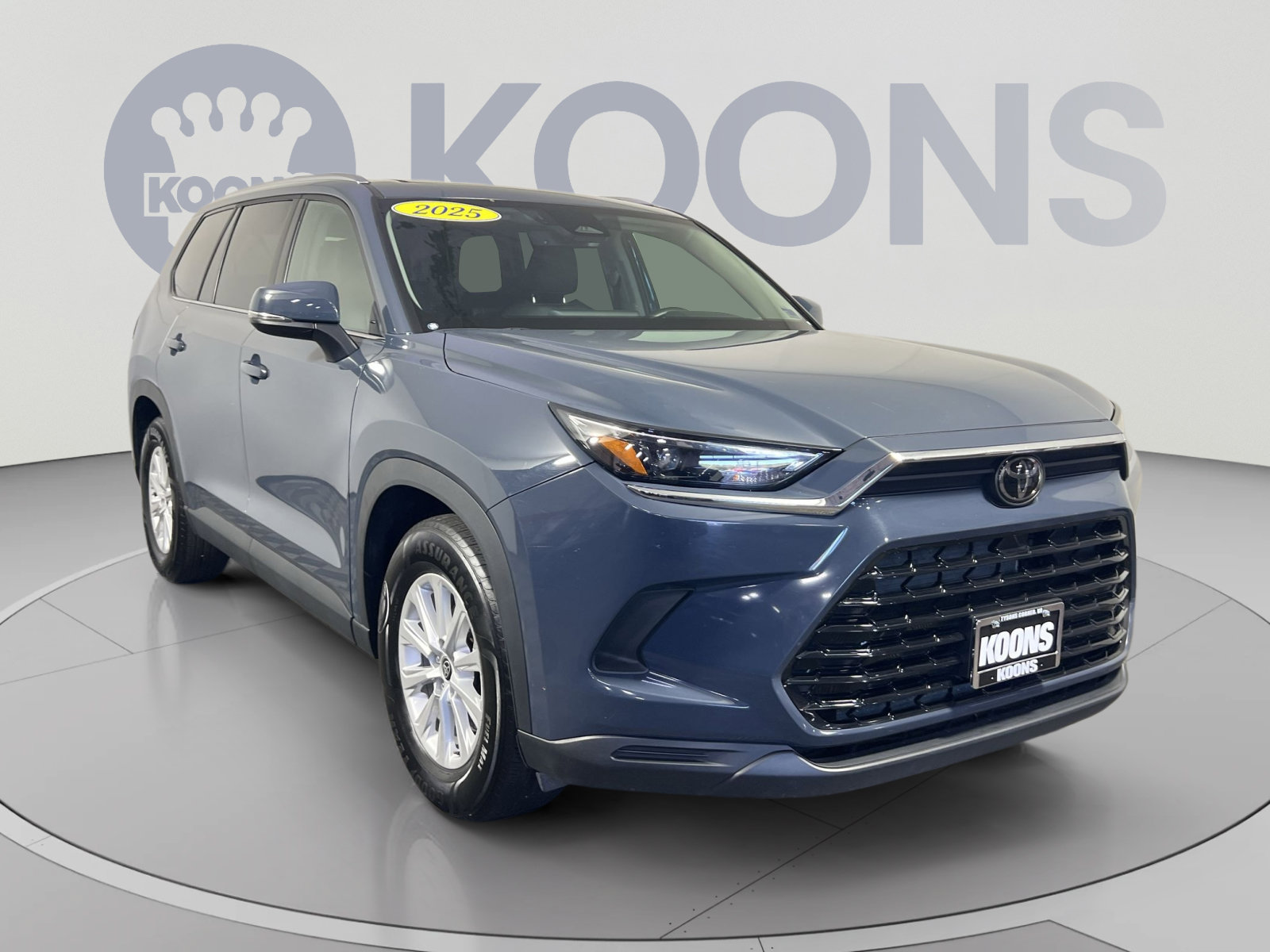 Used 2025 Toyota Grand Highlander AWD image 7