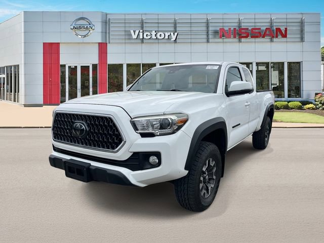 Used 2018 Toyota Tacoma TRD Off-Road w/ Technology Package AWD/4WD image 7
