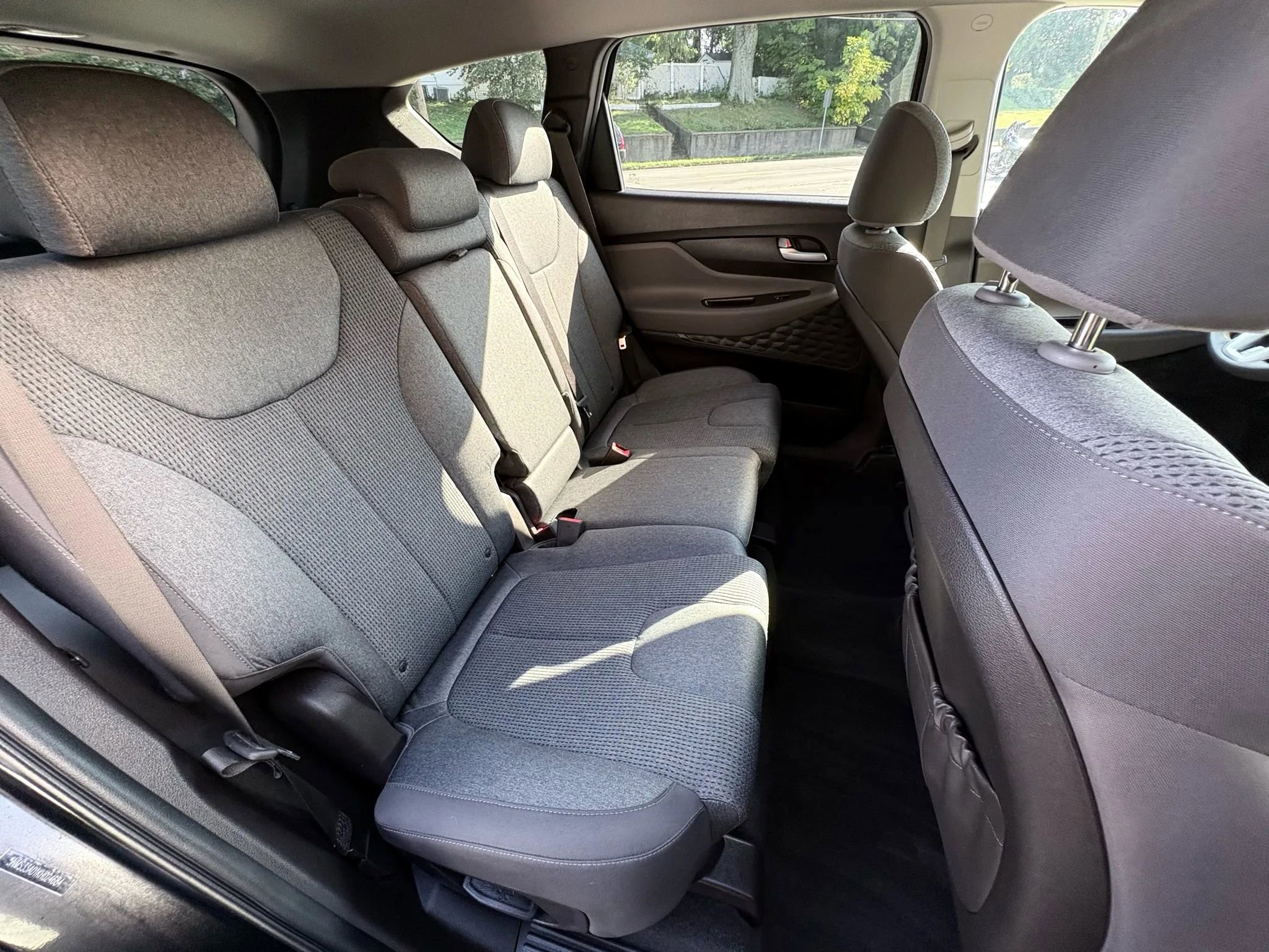Used 2019 Hyundai Santa Fe SEL image 20