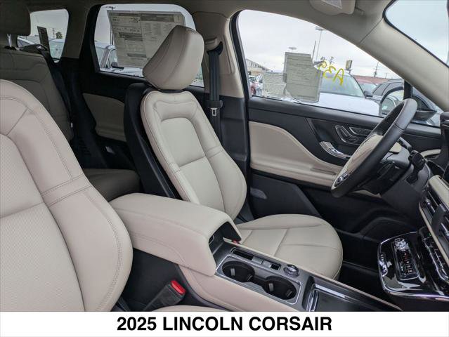 New 2025 Lincoln Corsair FWD w/ Equipment Group 101A image 14