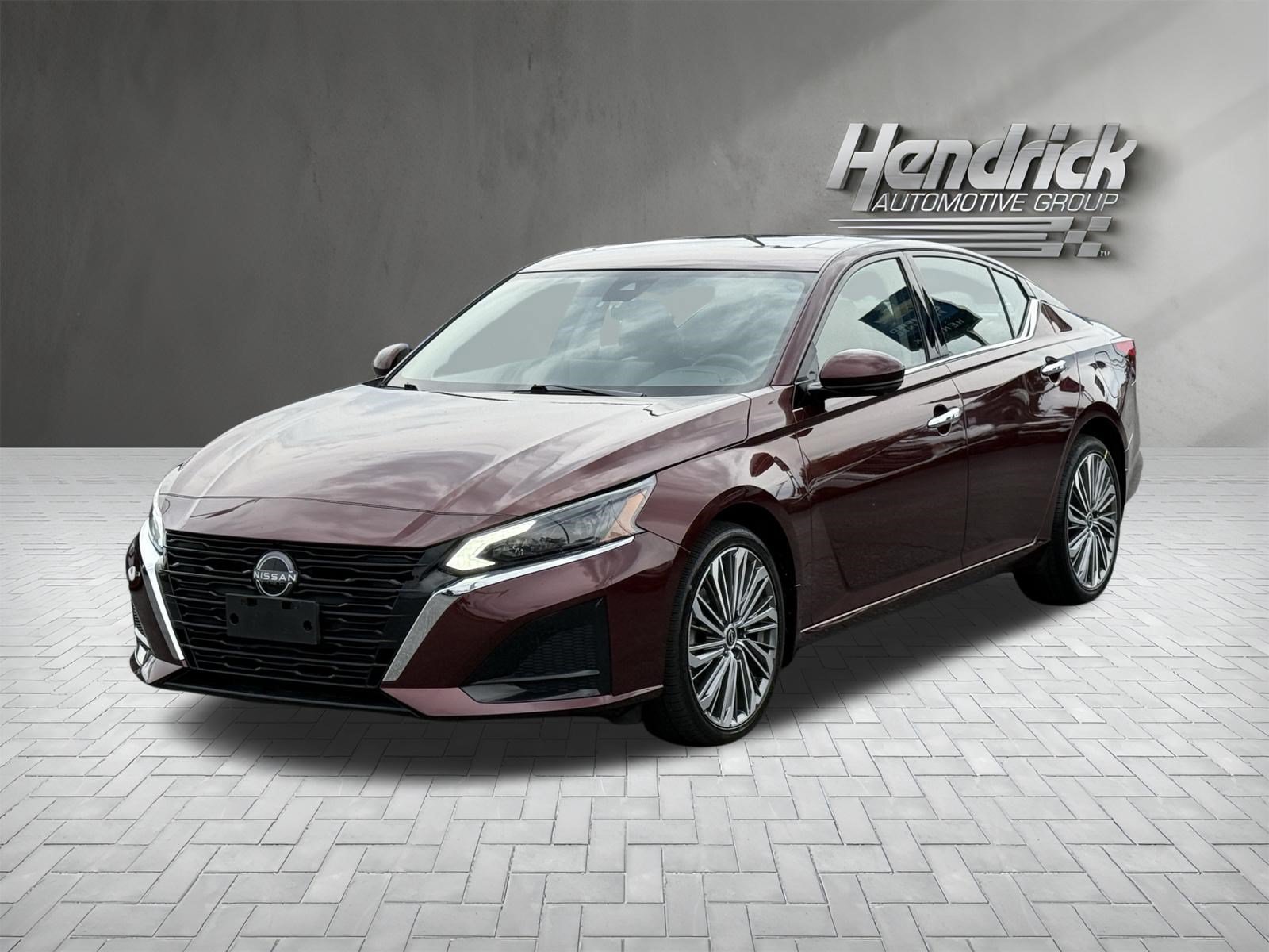 Used 2023 Nissan Altima 2.5 SL AWD/4WD image 5