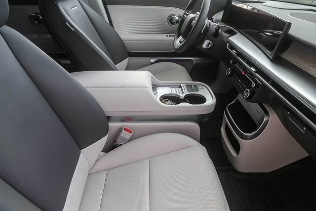 New 2026 Hyundai Ioniq 9 Limited image 19