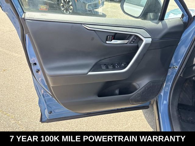 Used 2022 Toyota RAV4 XSE AWD/4WD image 13