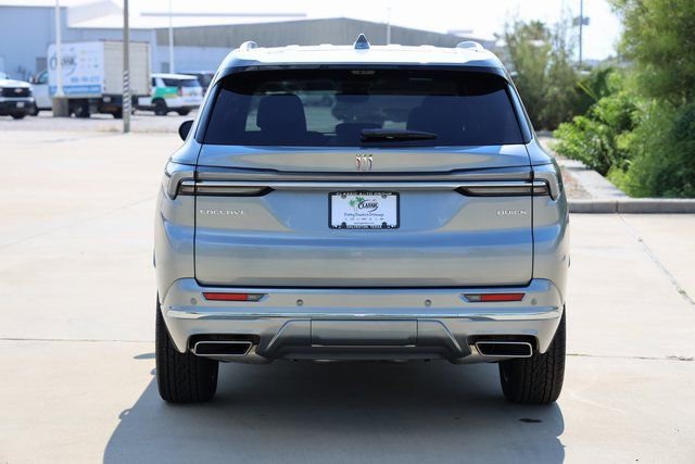 New 2026 Buick Enclave Avenir w/ Super Cruise Package FWD image 7