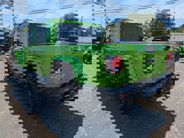 New 2025 Jeep Gladiator Sport image 6