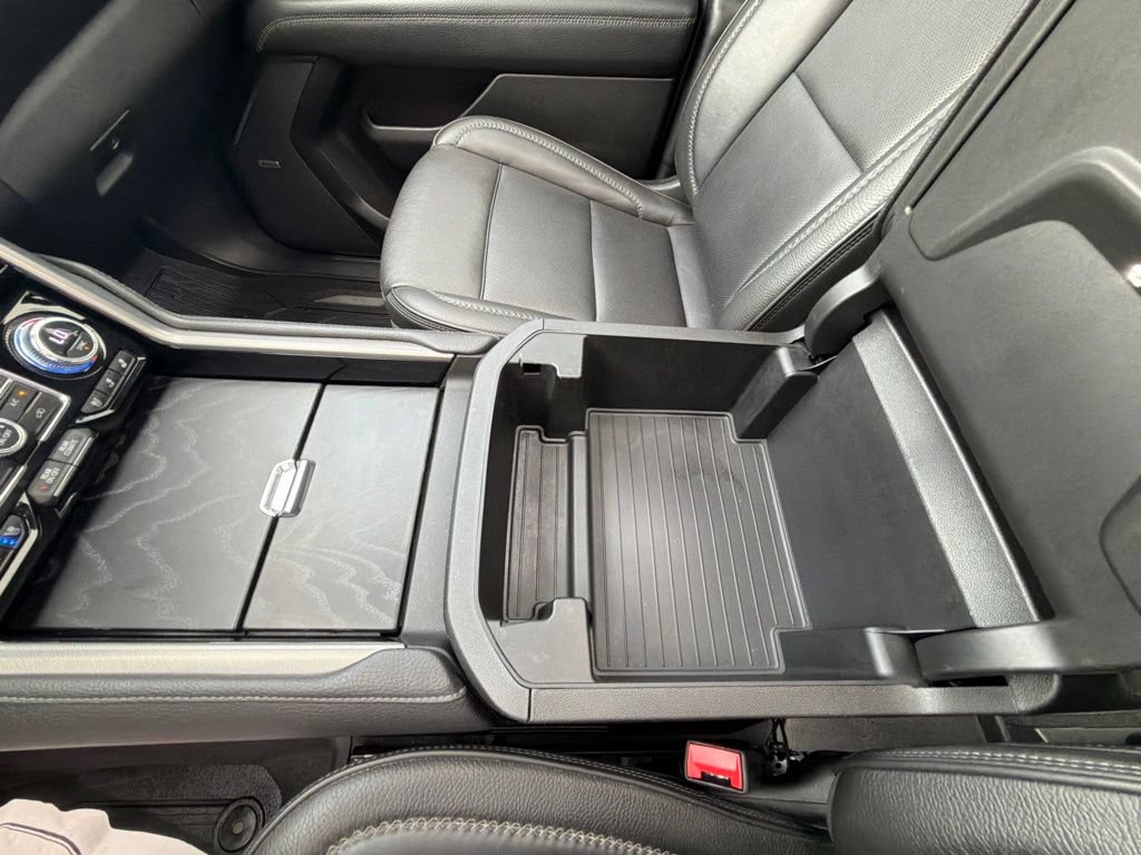 Certified 2023 GMC Yukon XL Denali AWD/4WD image 24