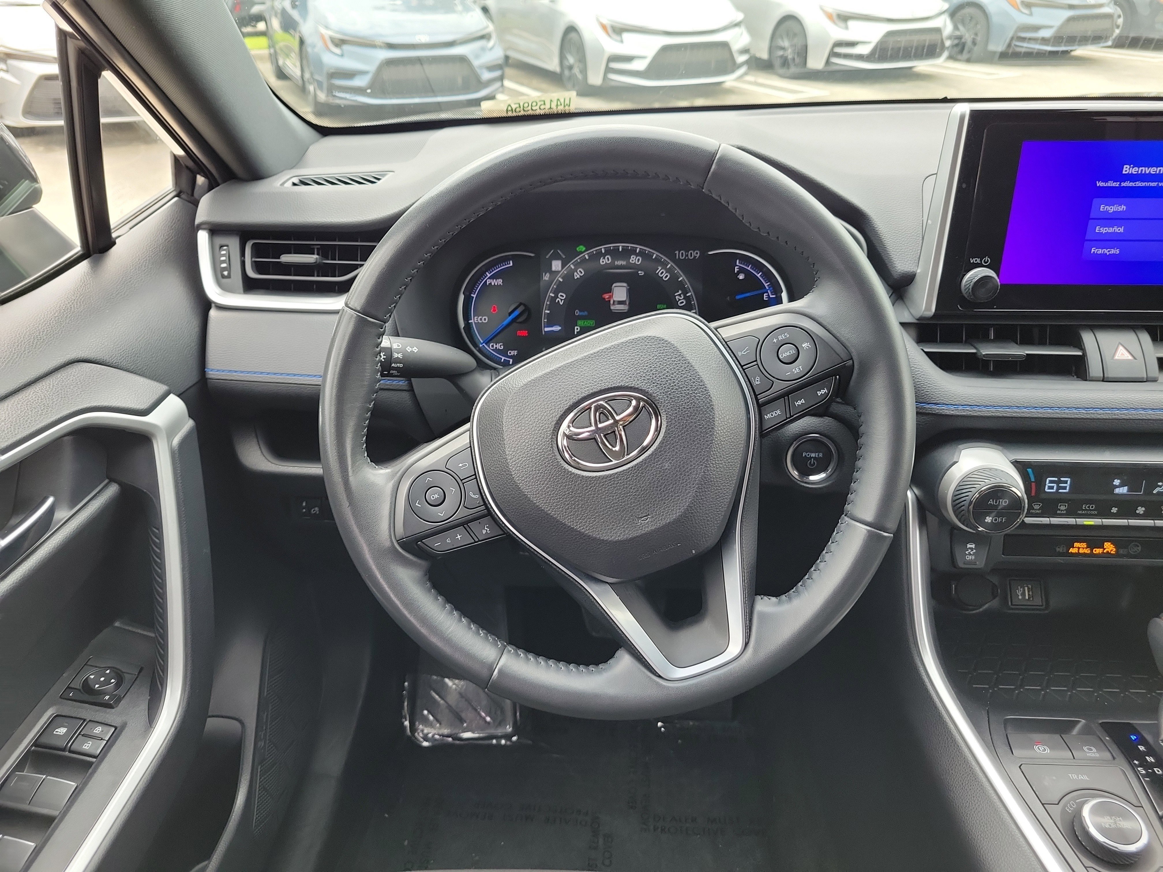 Certified 2024 Toyota RAV4 SE AWD/4WD image 17