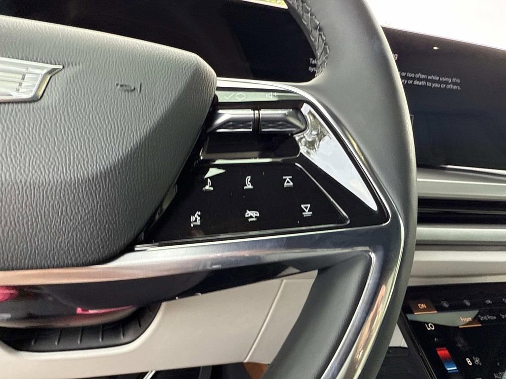 New 2026 Cadillac Vistiq Sport image 31