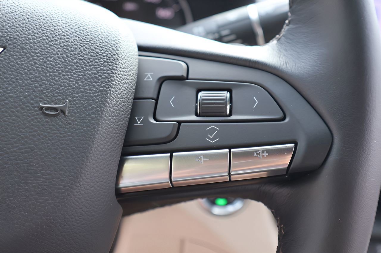 Used 2026 Cadillac CT4 Premium Luxury RWD image 21