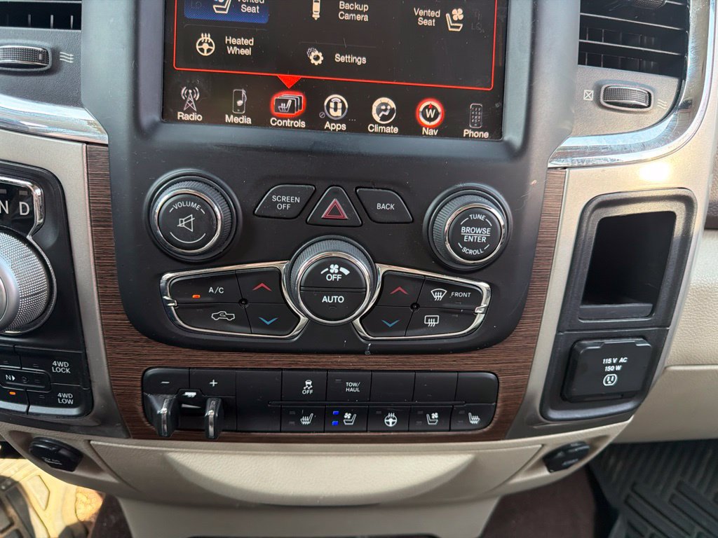 Used 2017 RAM 1500 Laramie w/ Convenience Group AWD/4WD image 21