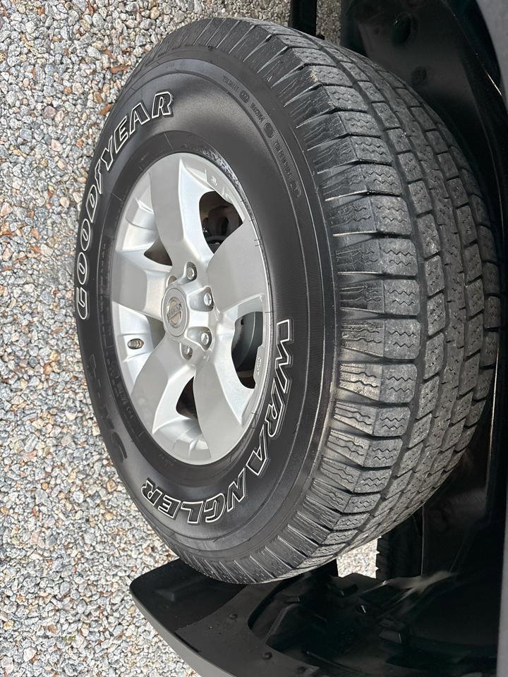 Used 2012 Nissan Xterra S w/ Value Package image 14