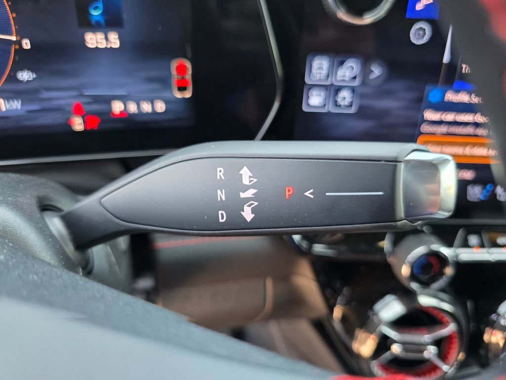 Certified 2025 Chevrolet Blazer EV RS AWD/4WD image 18