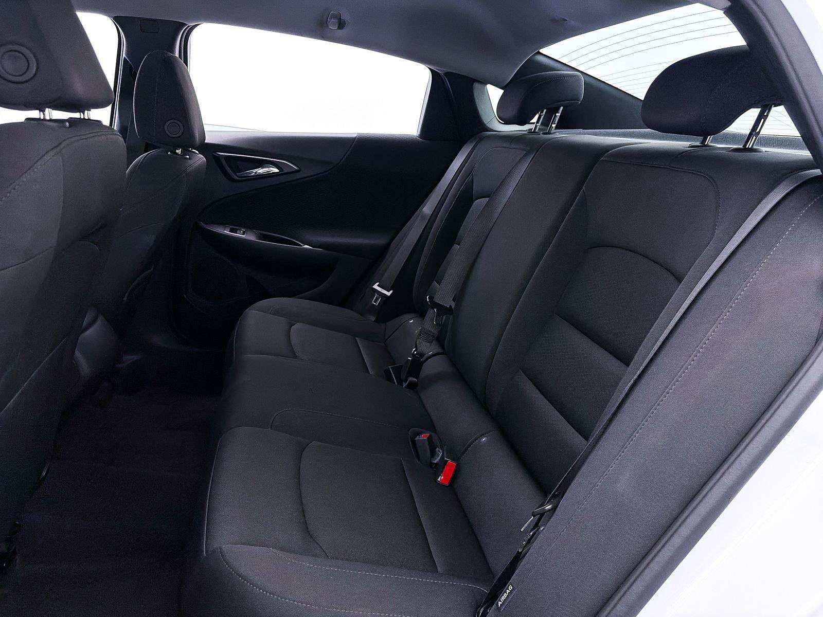 Used 2024 Chevrolet Malibu LS FWD image 34