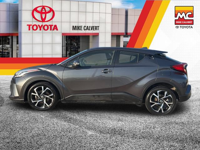 Used 2020 Toyota C-HR XLE FWD video 2