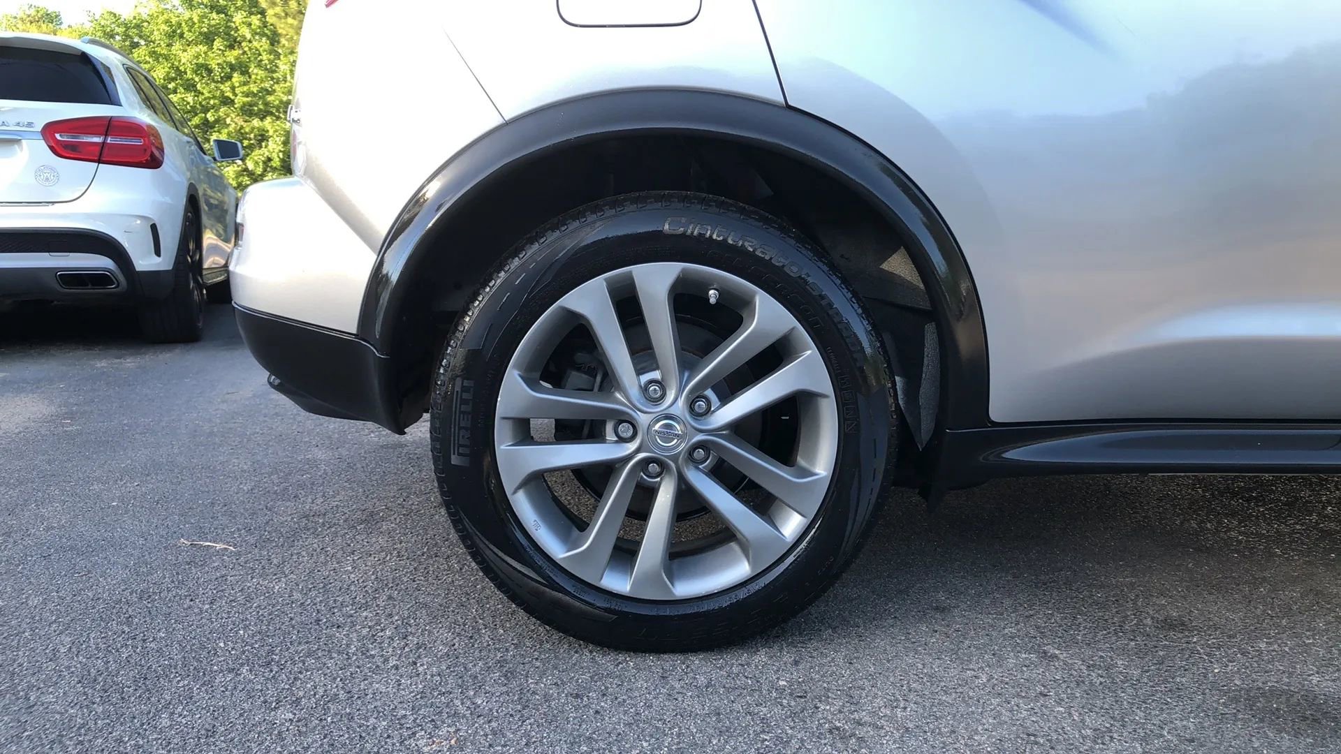 Used 2011 Nissan Juke SL image 31