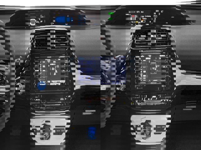 Used 2017 Toyota Prius Three Touring image 10