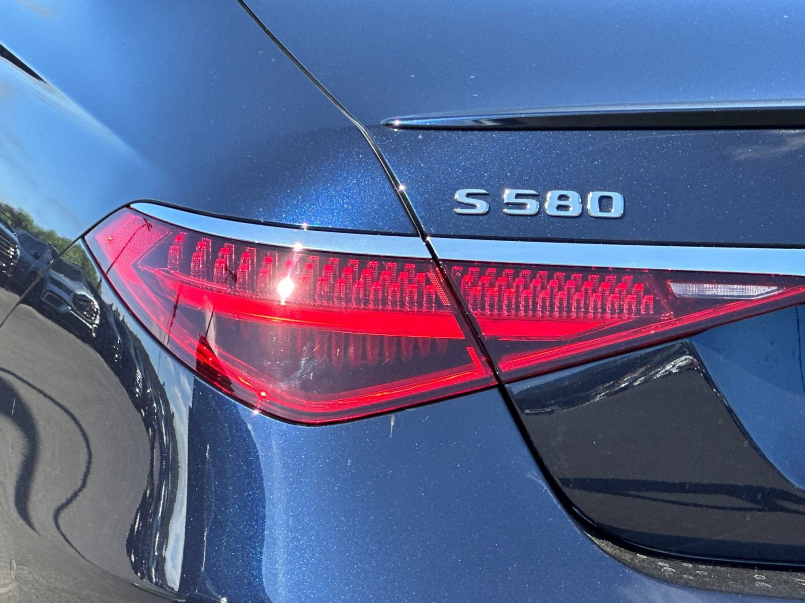 New 2026 Mercedes-Benz S 580 4MATIC Sedan image 33