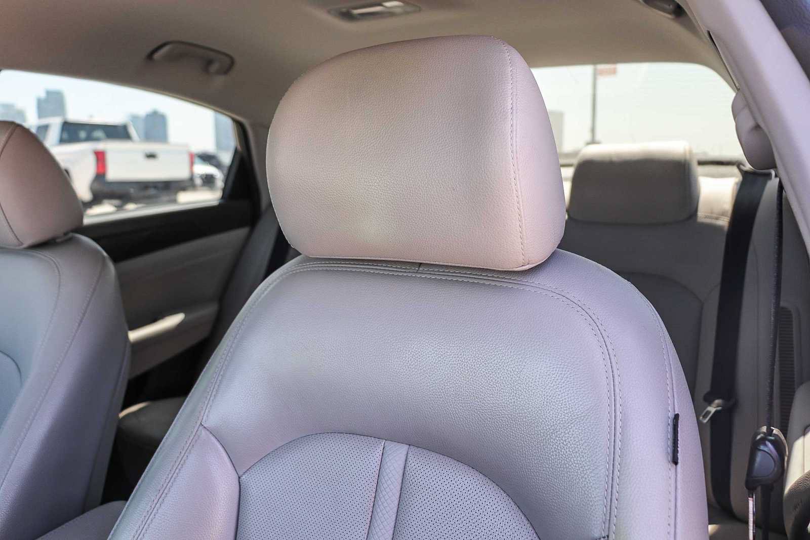 Used 2019 Hyundai Sonata Limited FWD image 15