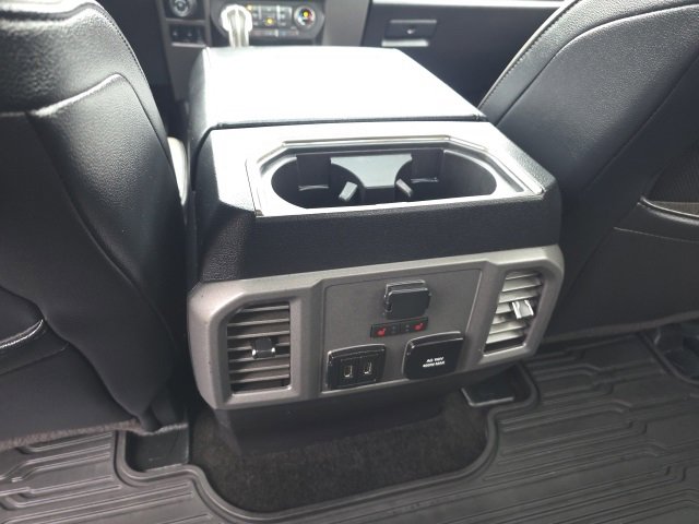 Used 2017 Ford F150 Raptor w/ Equipment Group 802A Luxury image 28