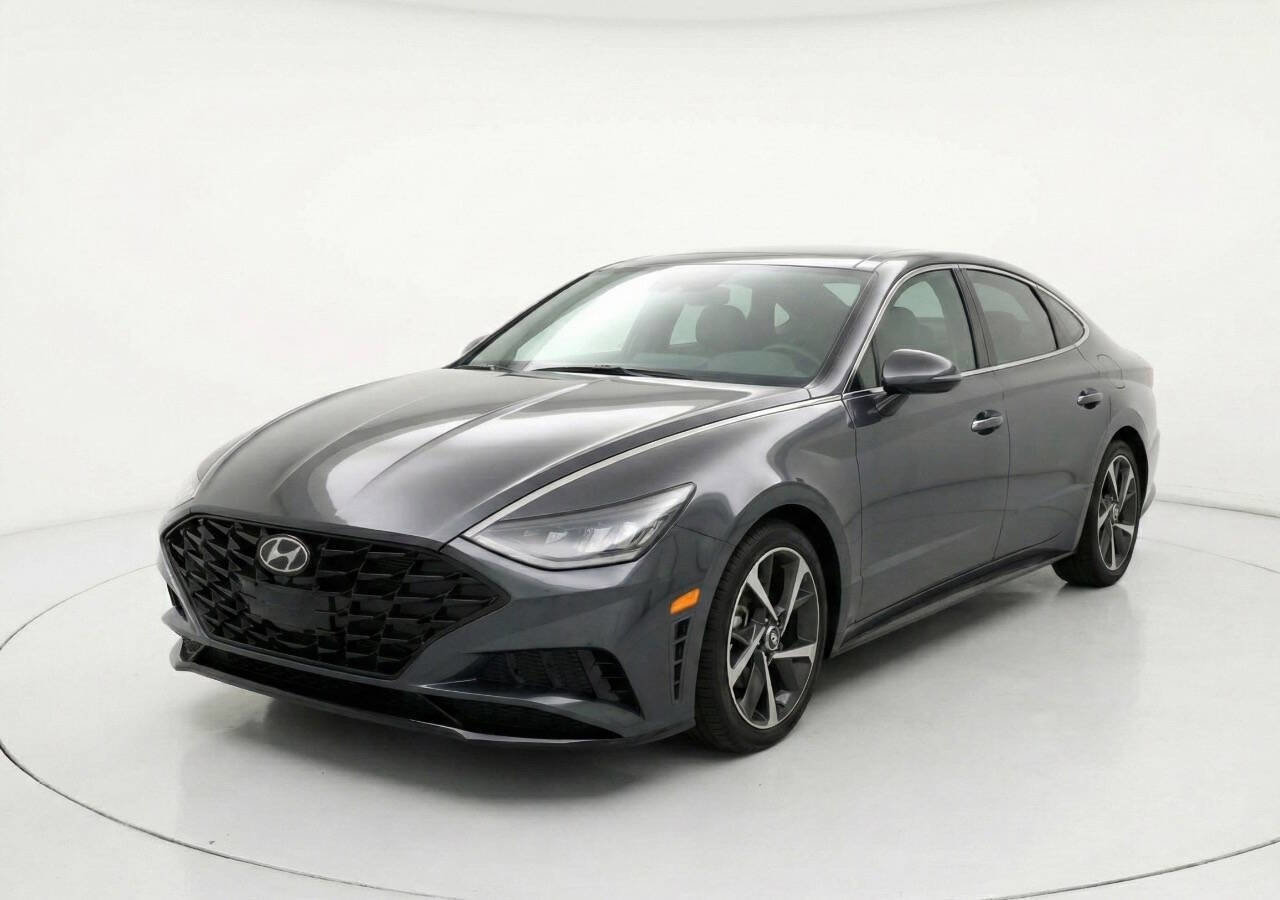 Used 2022 Hyundai Sonata SEL Plus image 2