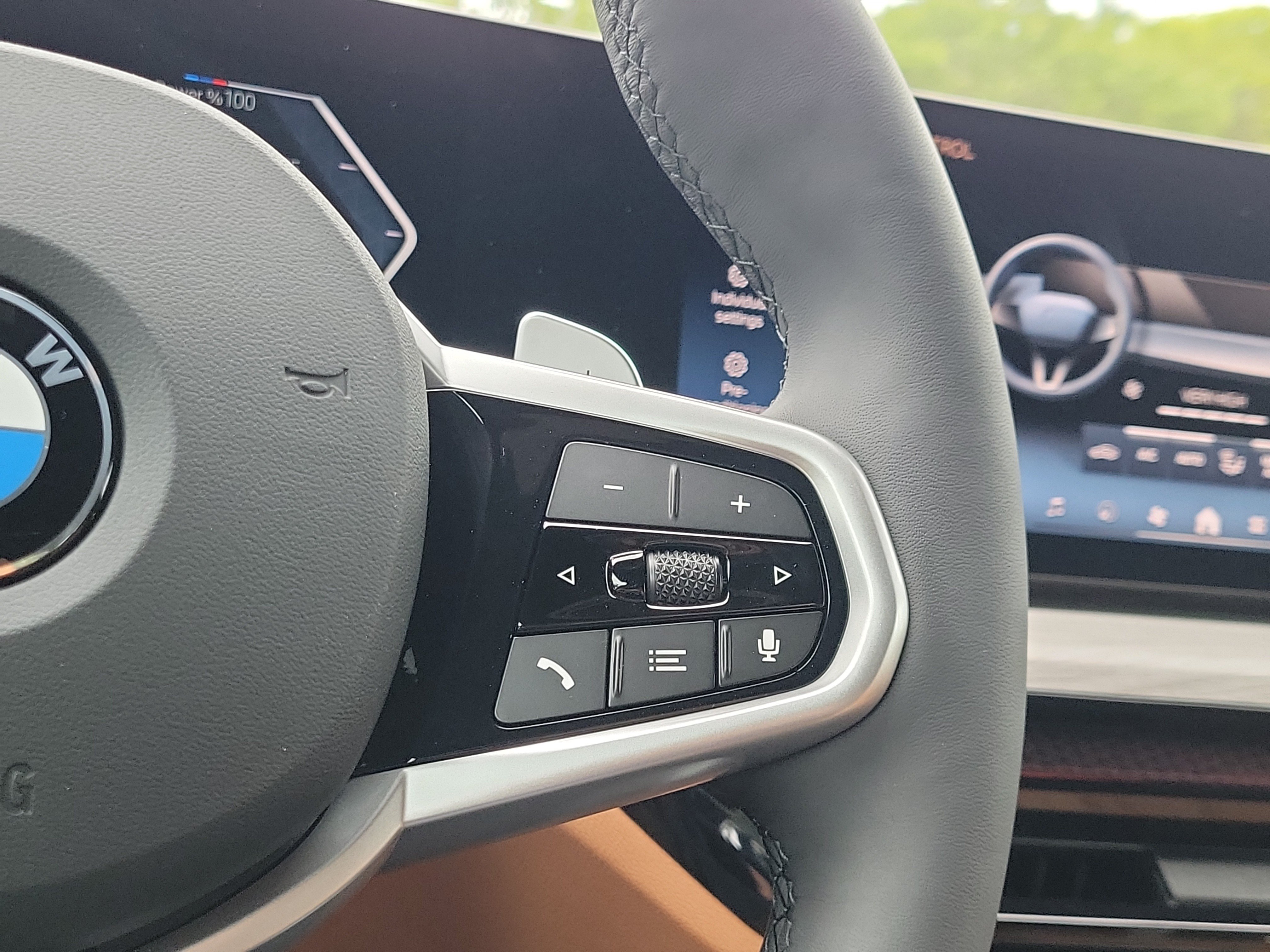 New 2026 BMW 330i Sedan w/ M Sport Package RWD image 18