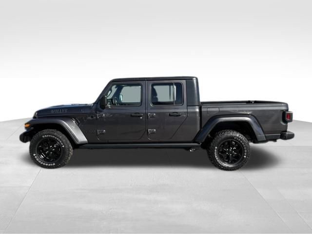Used 2021 Jeep Gladiator Willys image 8