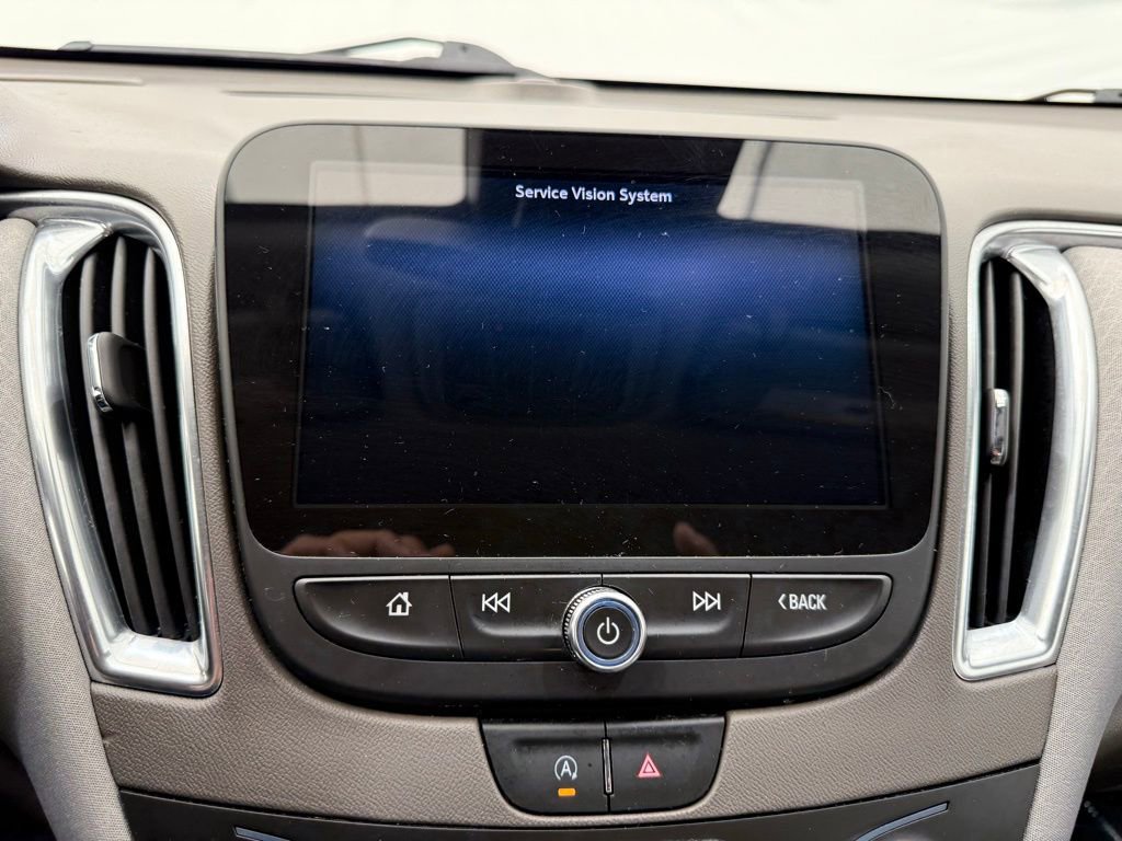 Used 2020 Chevrolet Malibu LT w/ Fleet LT Safety Plus Package image 33