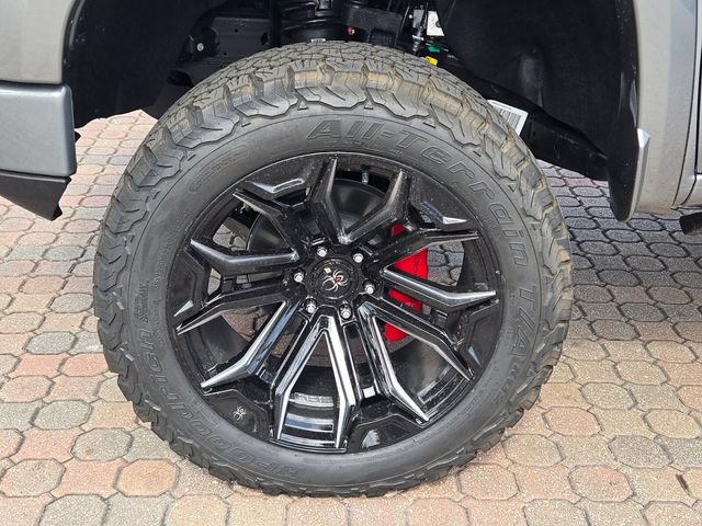 New 2026 GMC Sierra 1500 AT4 w/ AT4 Premium Package AWD/4WD image 12