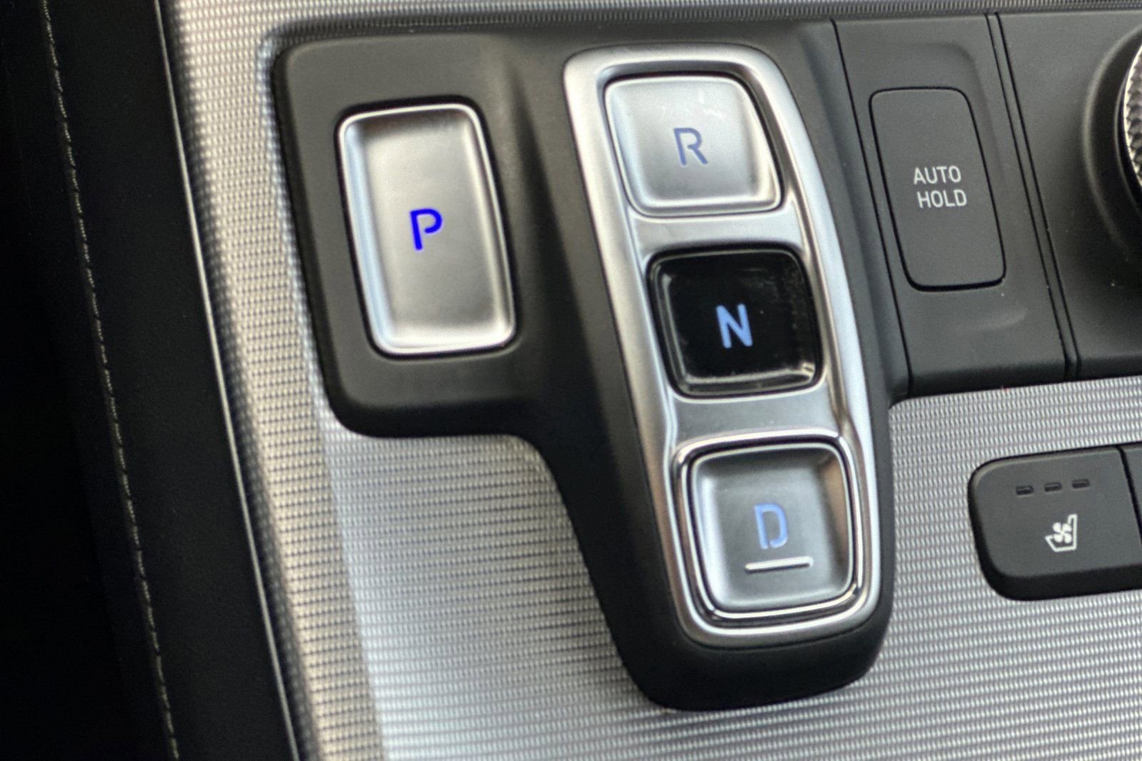 Used 2023 Hyundai Palisade Calligraphy image 24