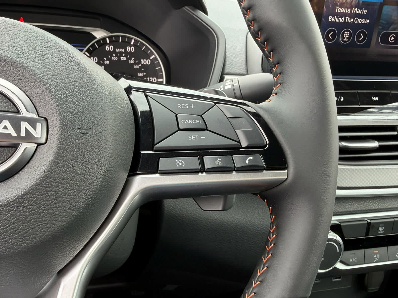 New 2026 Nissan Altima 2.5 SR FWD image 24